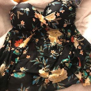 Women’s Bathing Suit Top